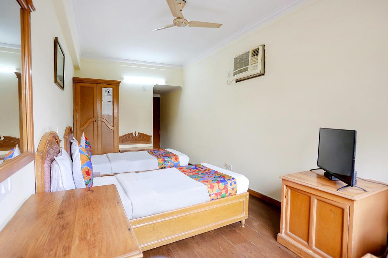 Fabhotel Altus Gurgaon Exterior foto